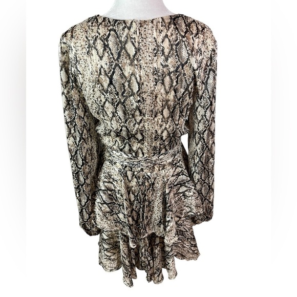 Do+Be Long Sleeve Surplice V Neck Snakeskin Print Ruffle Skirt Mini Dress NWT - Picture 6 of 16